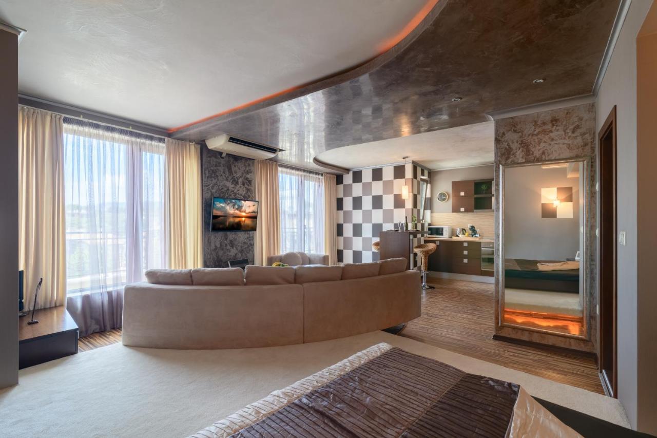Suncity Apartment Varna Top Center Eksteriør billede