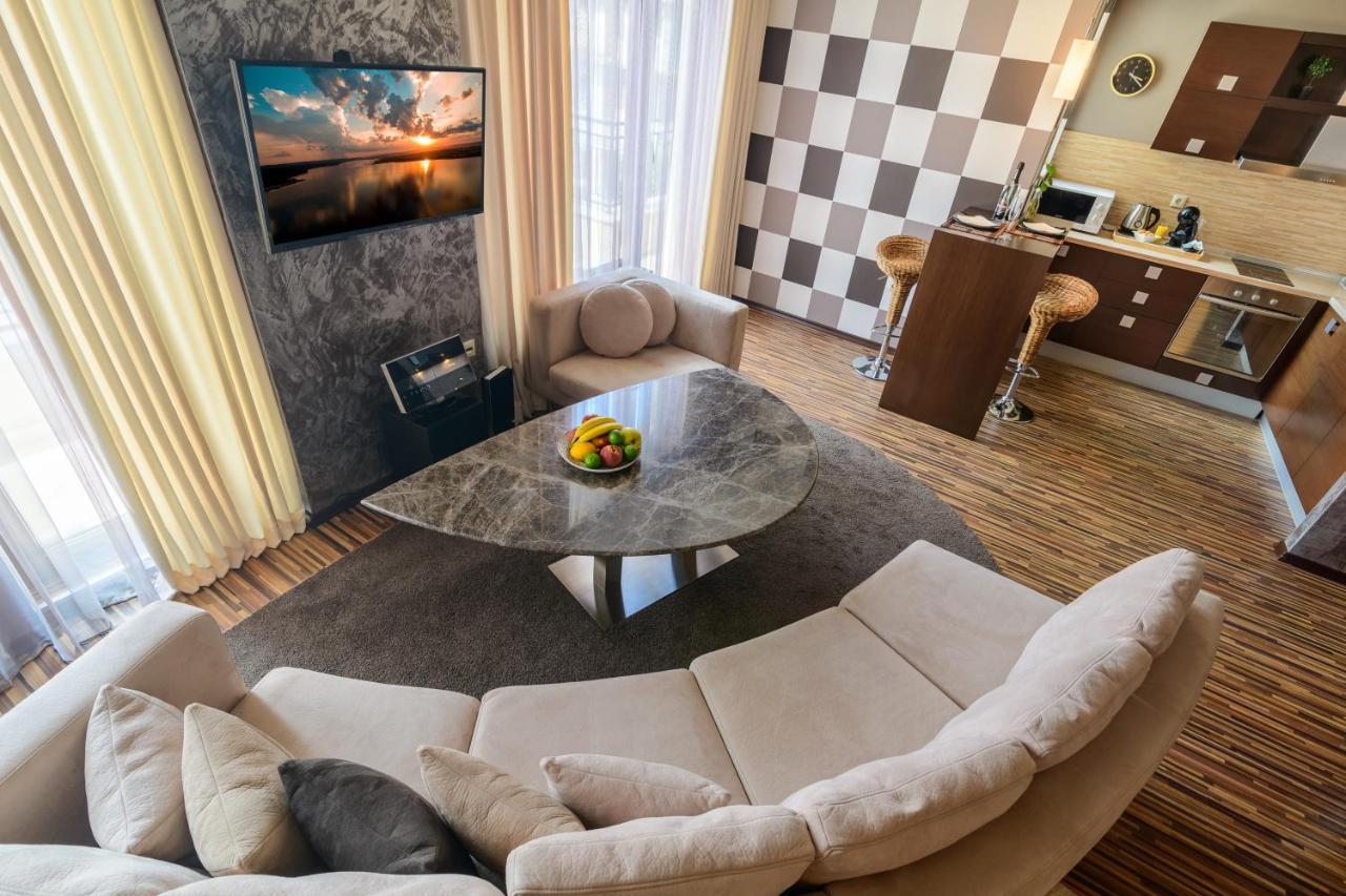 Suncity Apartment Varna Top Center Eksteriør billede